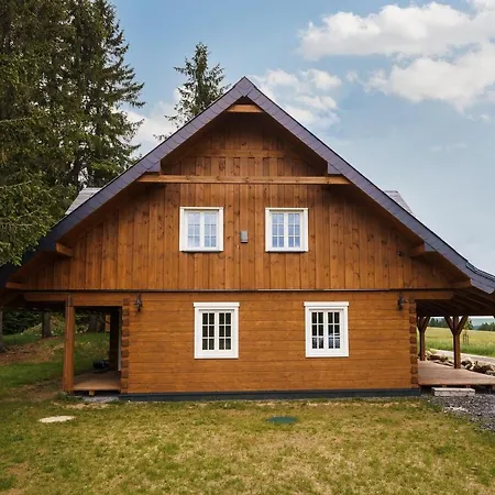 Roubenka Na Jeleni Hore Chalet
